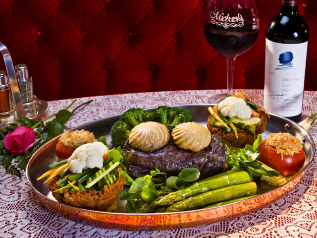 Michael’s by @TheInfatuation