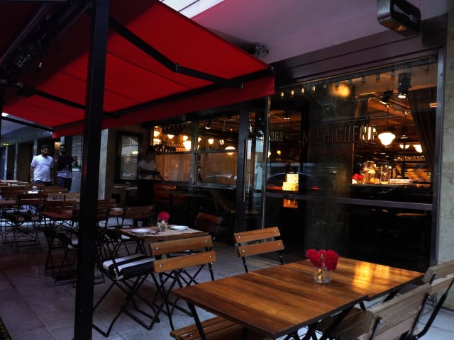 Mishiguene by Martín Chavesta