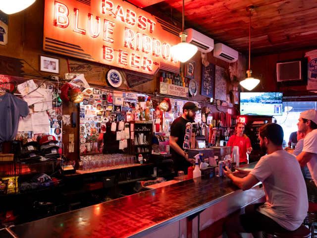 Moe's and Joe's by Amy Sinclair