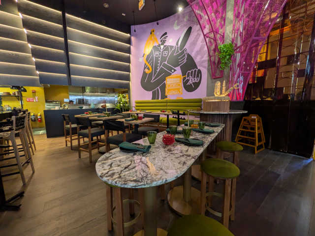 Momento Cantina by Cesar Fajardo