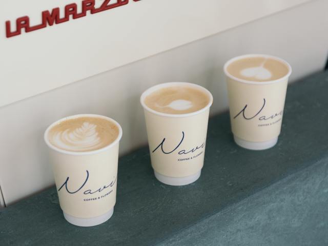 Navi Coffee & Flowers by Navi