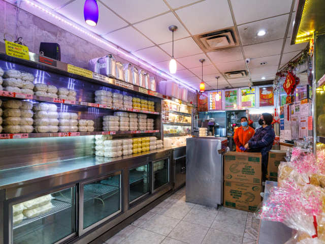 Golden Steamer by Alex Staniloff