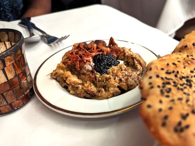 Nasrin's Kitchen by Sonal Shah