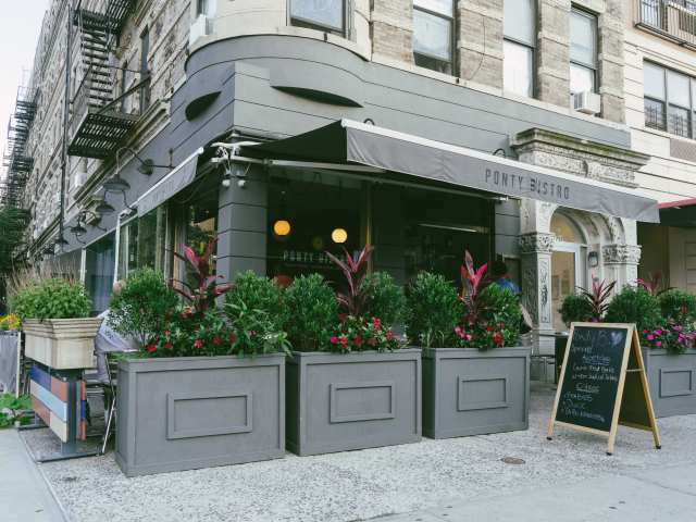 Ponty Bistro by Noah Devereaux