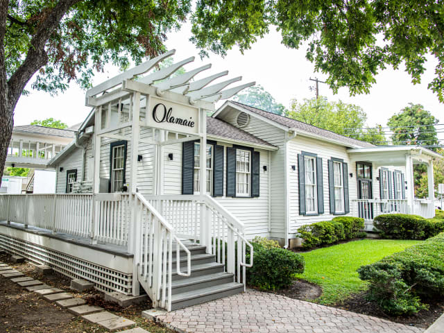 Olamaie by Richard Casteel