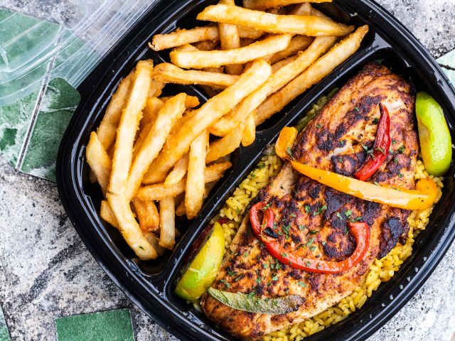 Our Papa's Kitchen by CLEVELAND JENNINGS / @EATTHECANVASLLC