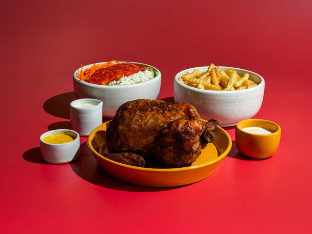 Primos Chicken Bar San Isidro by Primos