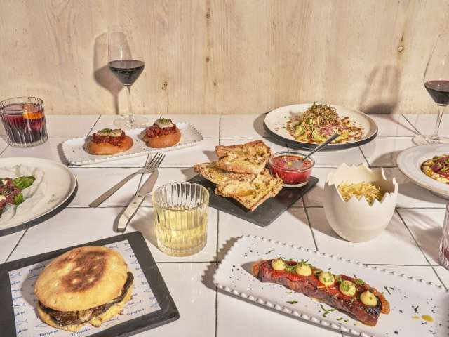 Bar Tonyina by Agència Districte