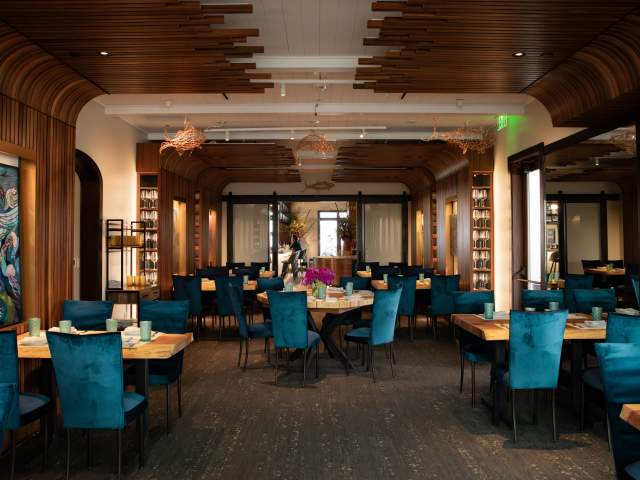 Hurrica Restaurant & Bar by Annette Chu