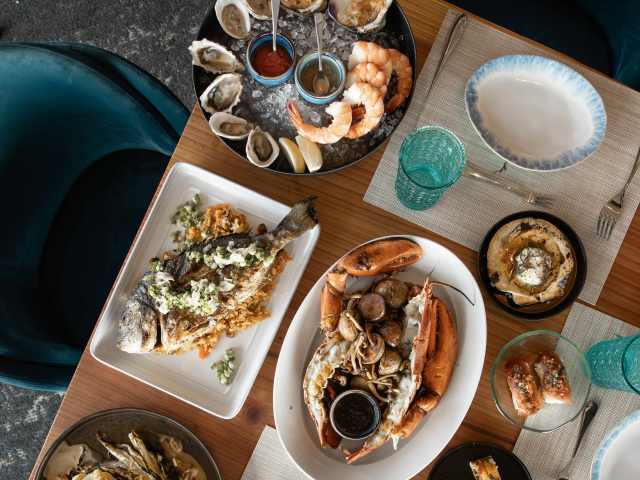 Hurrica Restaurant & Bar by Annette Chu