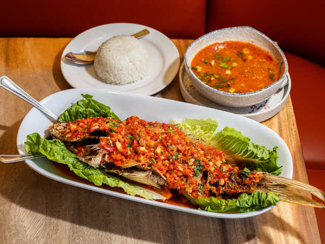 Ricky Thai Bistro by Cleveland Jennings / @eatthecanvasllc