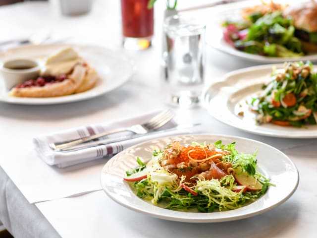 Sardine by Nicole Hansen