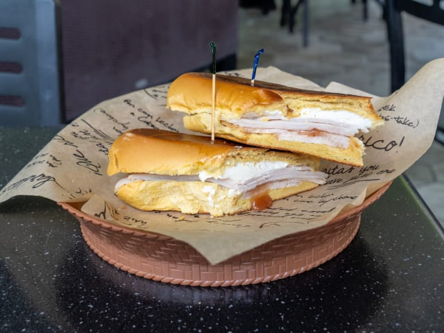 Sergio's Restaurant by Tasty Planet