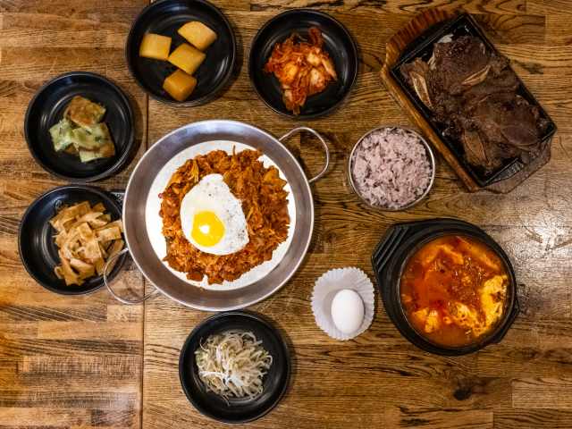 Korean Tofu House by Nate Watters