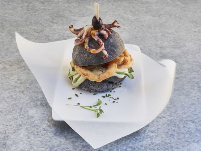 Escocesa by @TheInfatuation