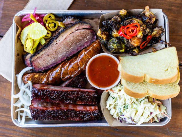 Stiles Switch BBQ by Richard Casteel