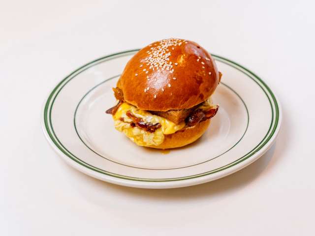 Golden Diner by @TheInfatuation