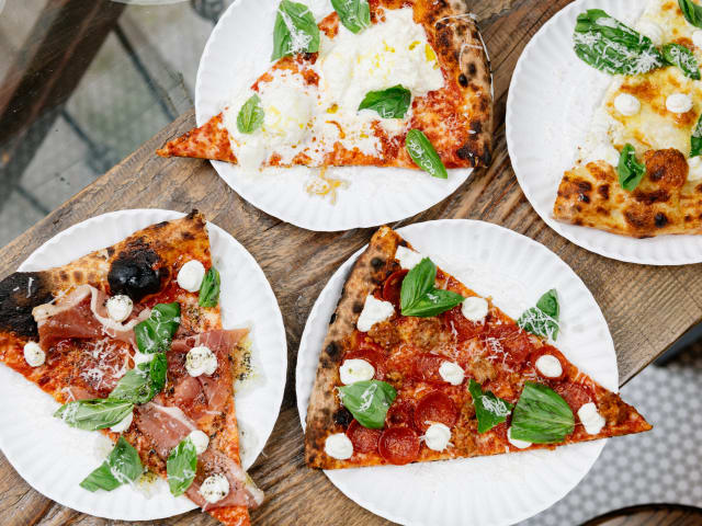 L'industrie Pizzeria by Teddy Wolff