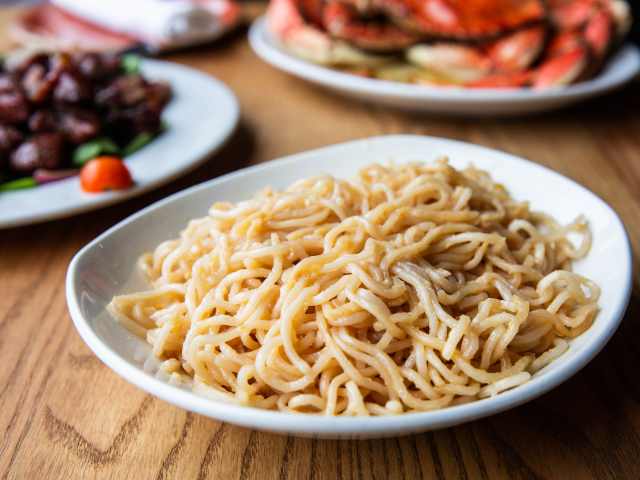 Thanh Long Restaurant by Erin Ng