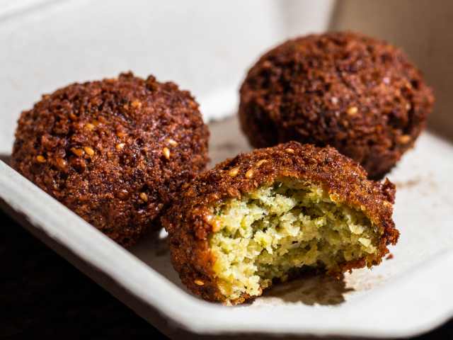 The Original Daily Bread Marketplace by CLEVELAND JENNINGS / @EATTHECANVASLLC