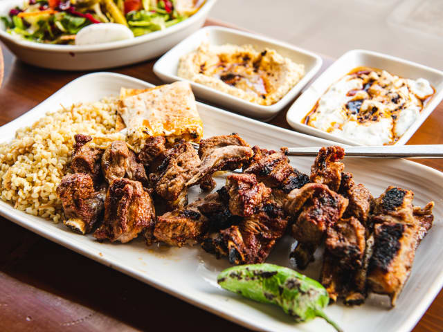 Yeni Umut 2000 Dalston by Aleksandra Boruch