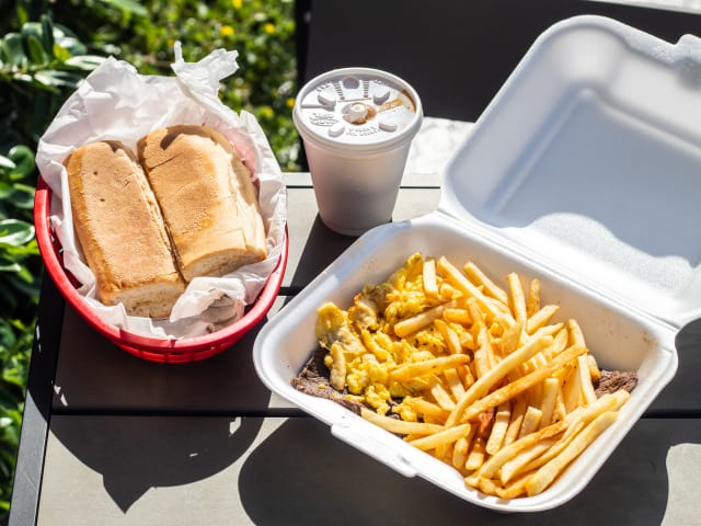 Vicky Bakery Coral Gables by Cleveland Jennings / @eatthecanvasllc