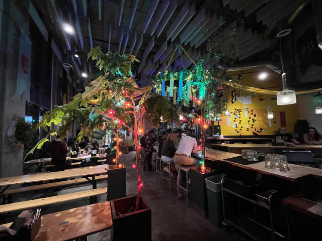 Willkommen Bier & Wein Garten by Ricky Rodriguez