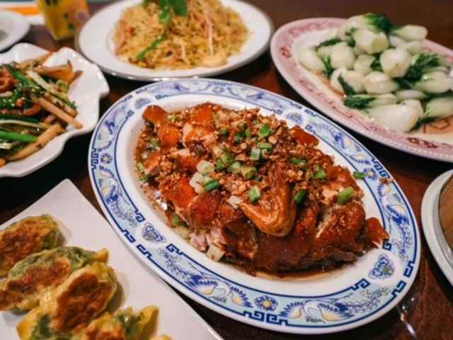 Uncle Lou 快樂人 by The Bing Buzz