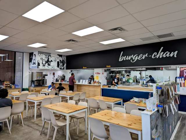 burger-chan by Burger-Chan