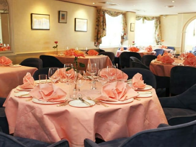 Oslo Court Restaurant by Oslo Court