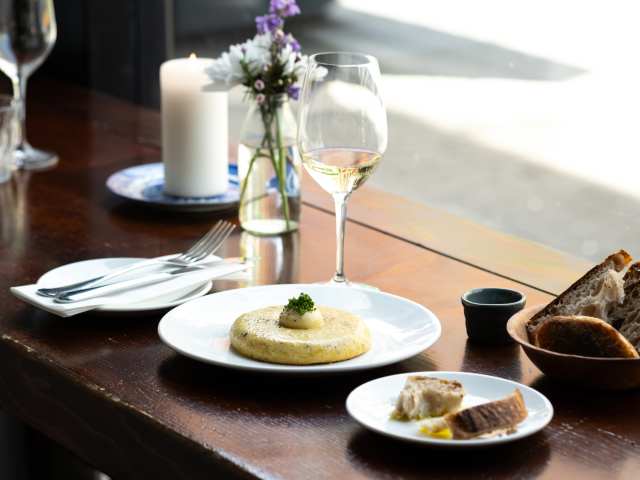 Uno Mas by Dena Shearer