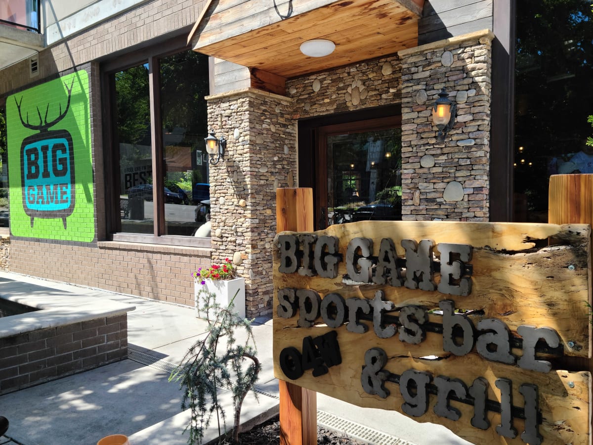 Big Game Sports Bar & Grill Review Old Fourth Ward Atlanta The