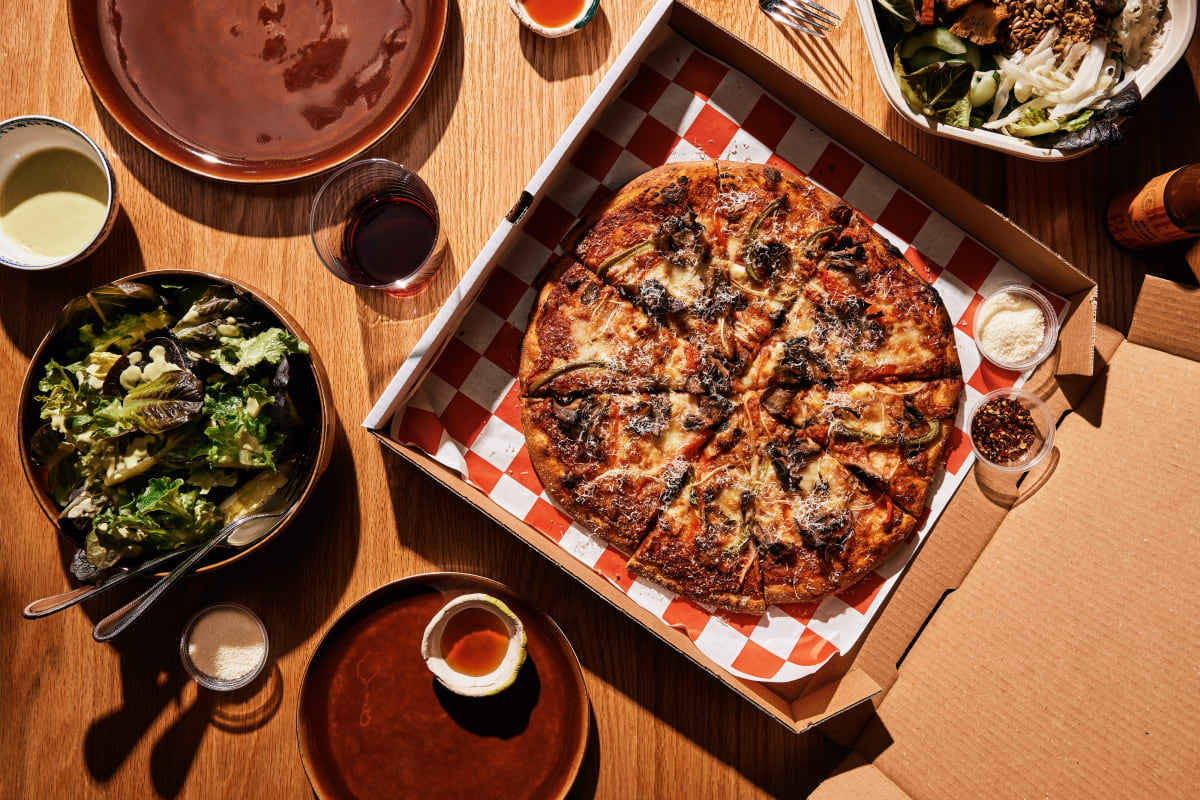 Pizza Matta Review Logan Square Chicago The Infatuation