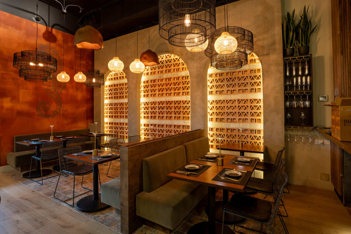 Kayao Review Old Town Chicago The Infatuation