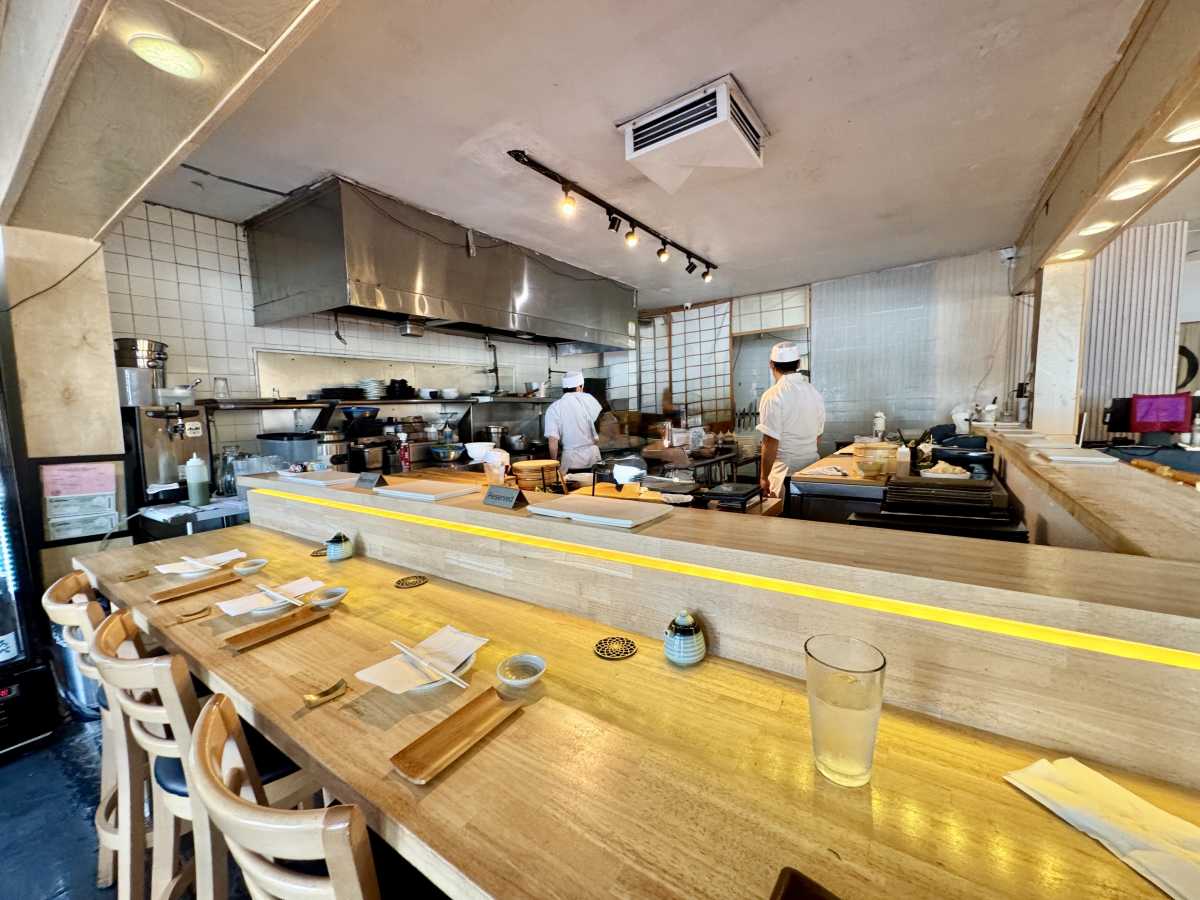 Sushi Tomoki is the pinnacle of only-in-the-Valley sushi - Review - Los ...