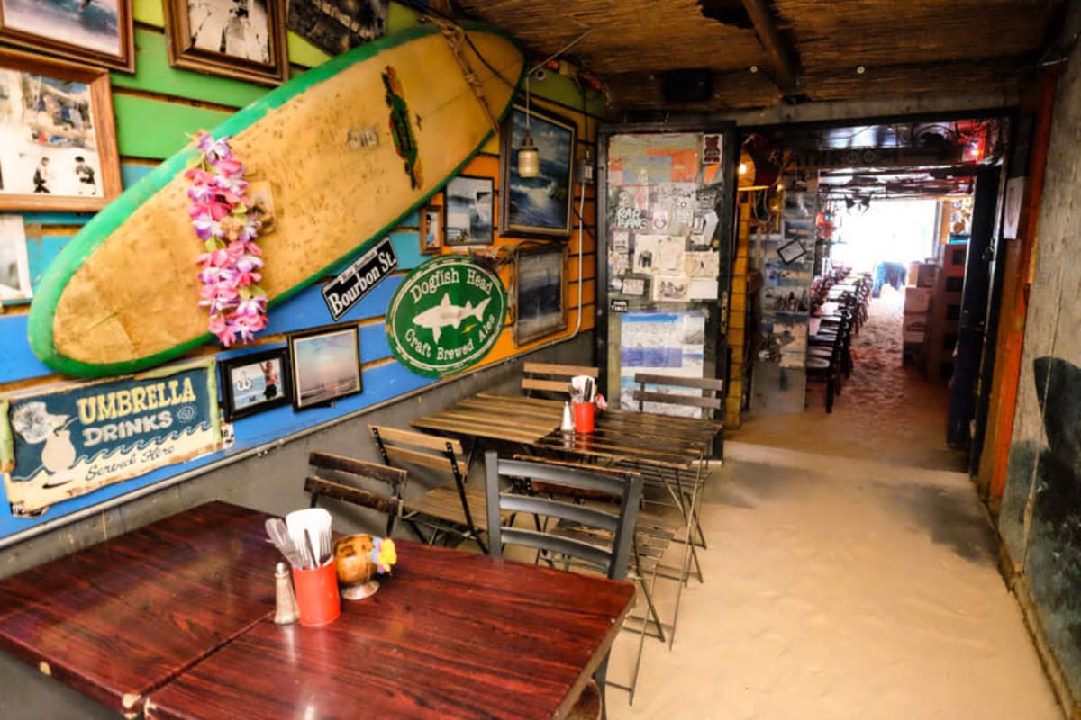 Surf Bar Review Williamsburg New York The Infatuation