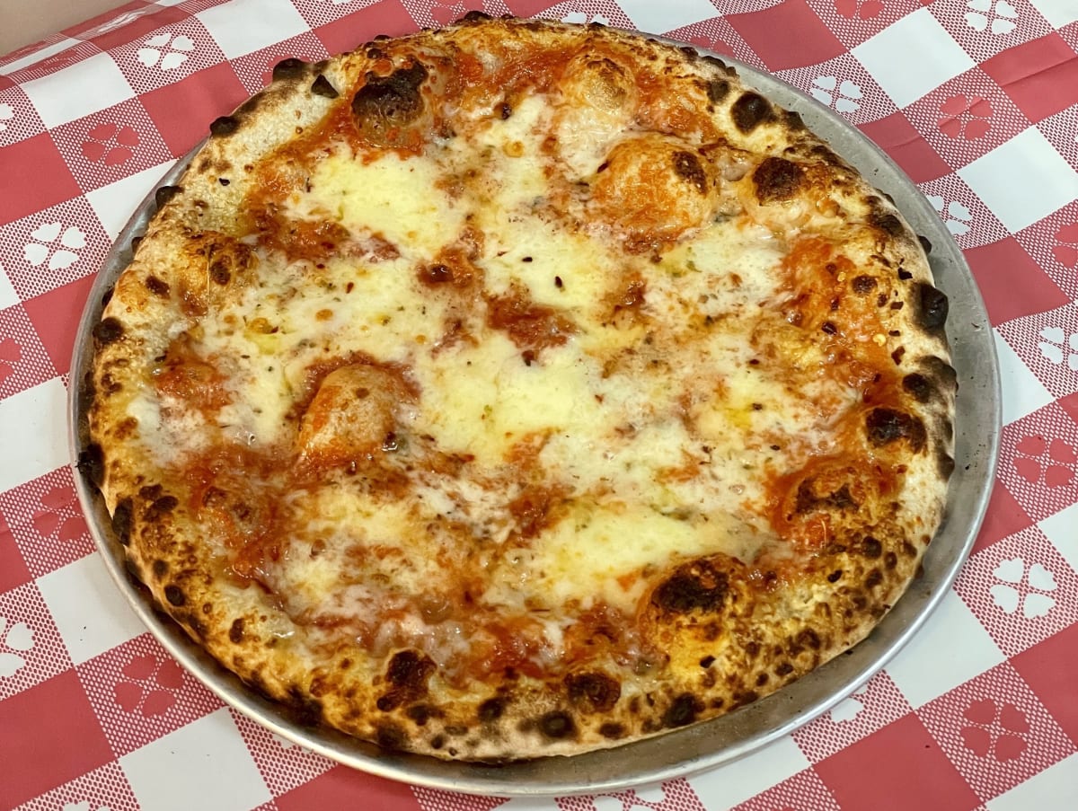 Good Shape Pizza Review Beacon Hill Seattle The Infatuation