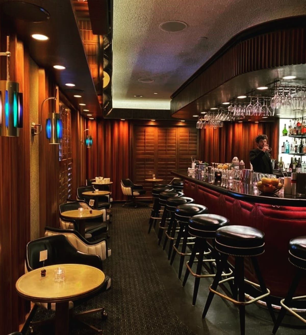 Lily's Bar Review Hollywood Los Angeles The Infatuation