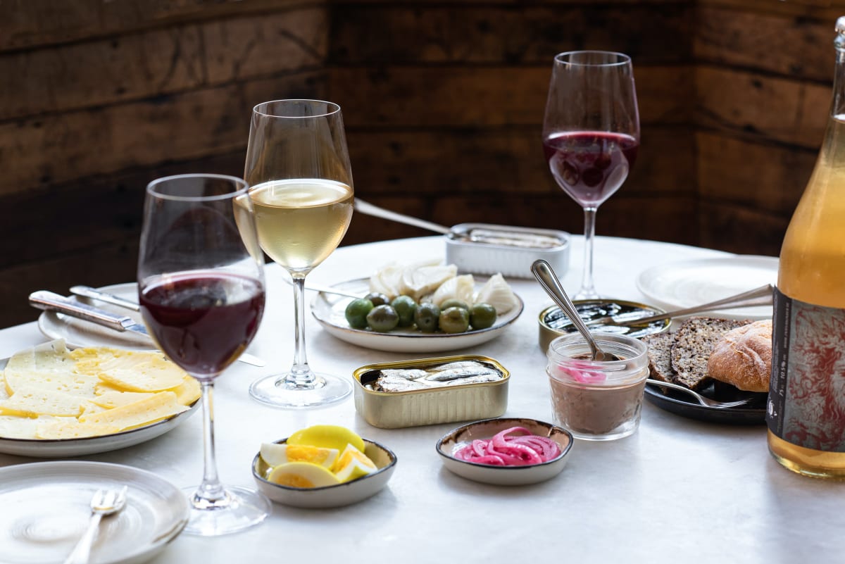 Rhodora Wine Bar Review Fort Greene New York The Infatuation