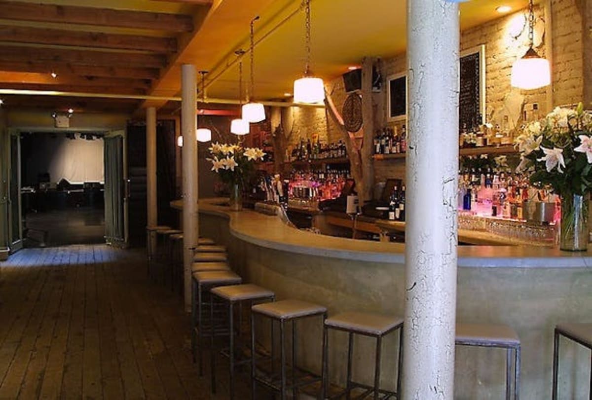 Pianos Review Lower East Side New York The Infatuation