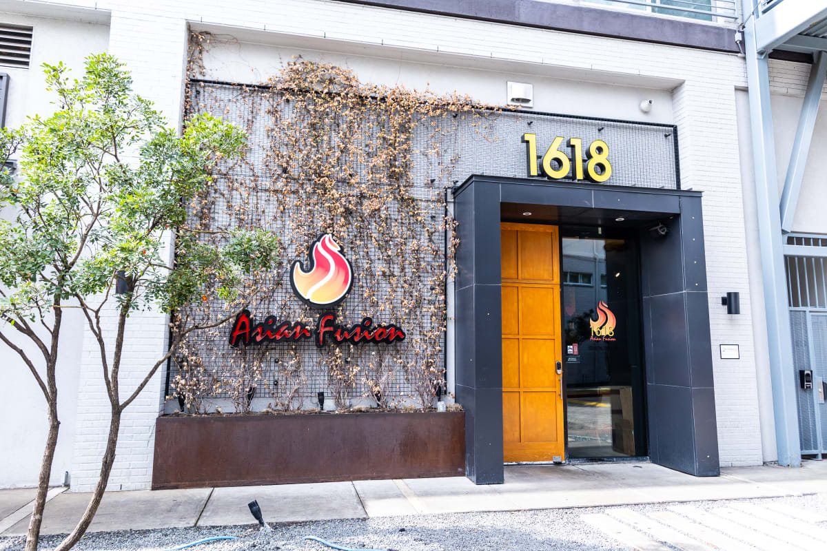 1618 Asian Fusion Review East Riverside Austin The Infatuation