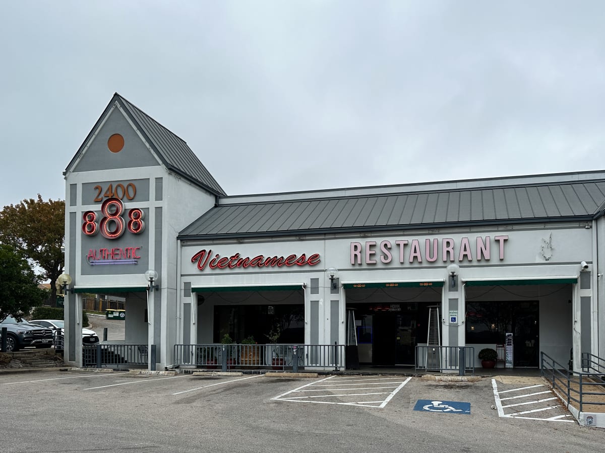 888 Pan Asian Restaurant Review Oltorf Austin The Infatuation
