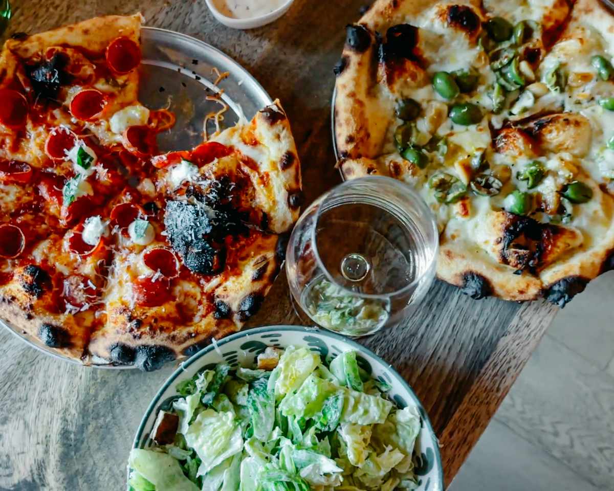 Howdy's Pizza and Pasta — East Austin