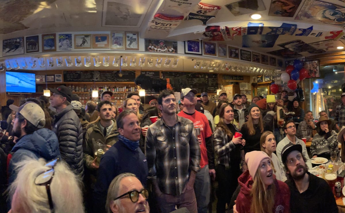 Apple’s Bar & Grill Review Warm Springs Base Sun Valley The