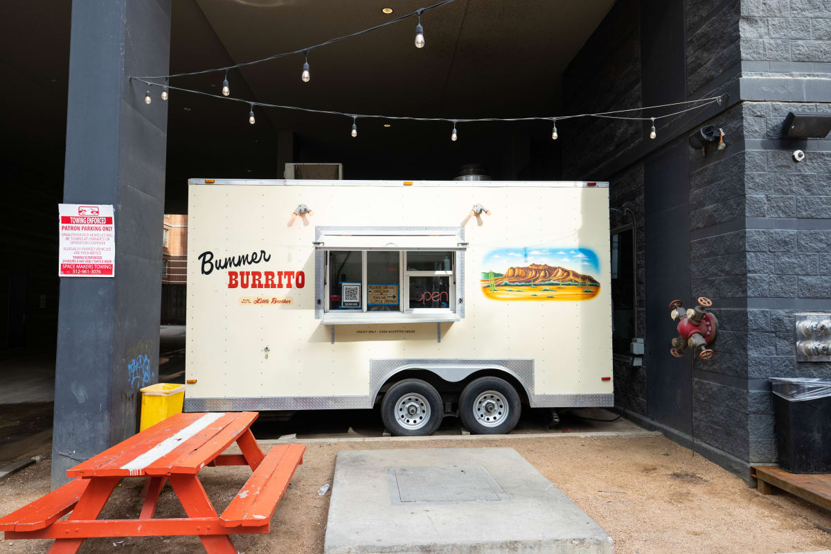 Bummer Burrito Review Rainey Street Austin The Infatuation