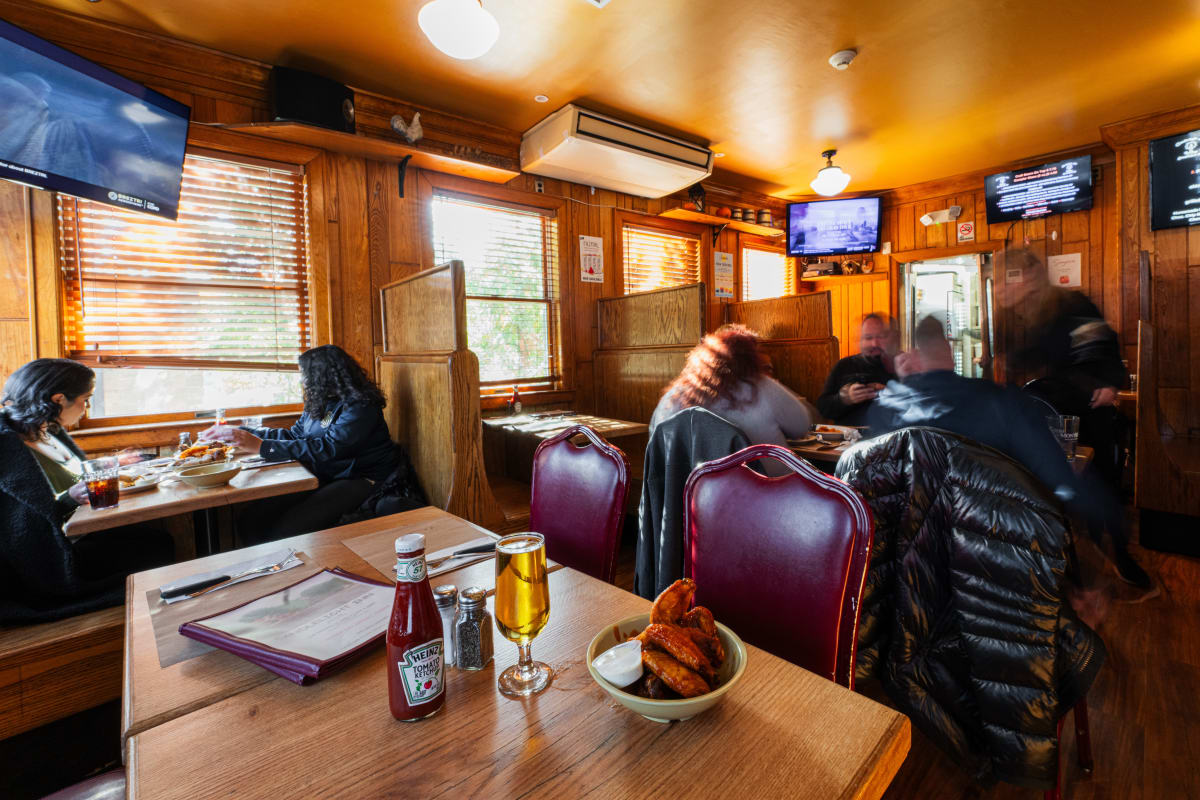 Candlelight Inn Review Westchester New York The Infatuation