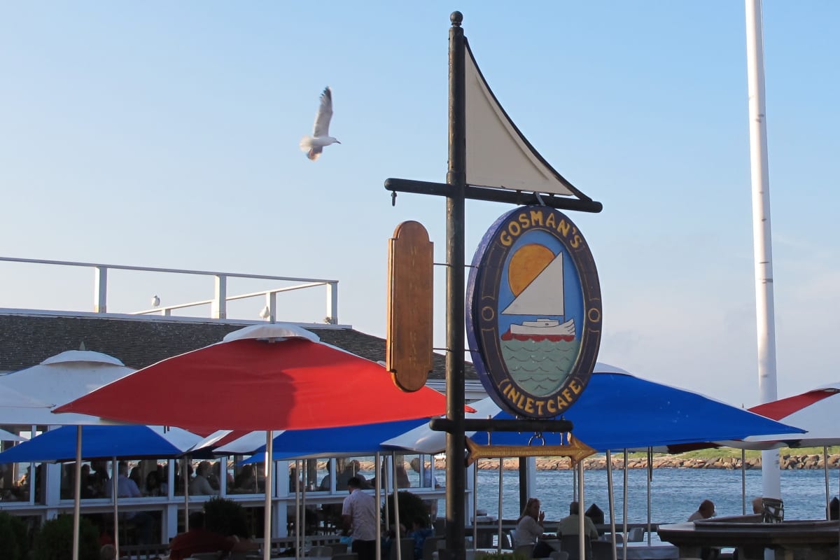 Gosman's Dock Review Montauk New York The Infatuation