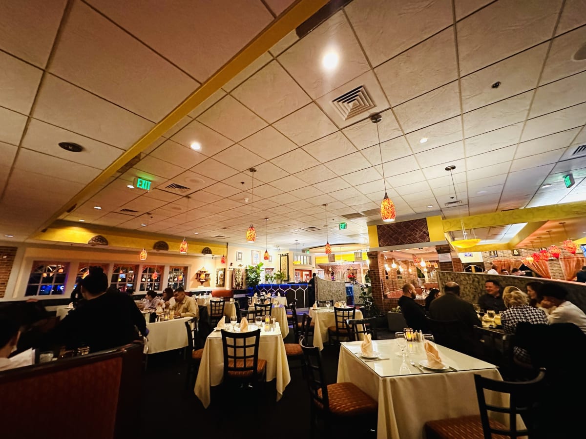 Saffron Grill Review Northgate Seattle The Infatuation