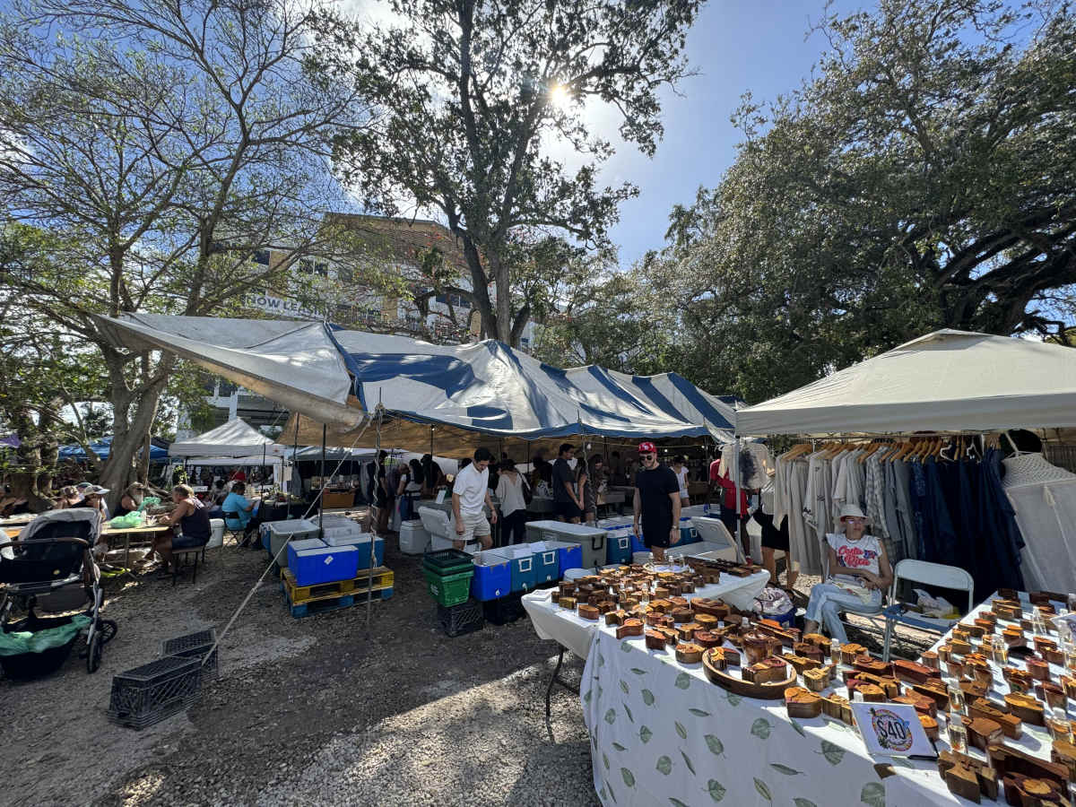 coconut-grove-farmers-market-review-coconut-grove-miami-the