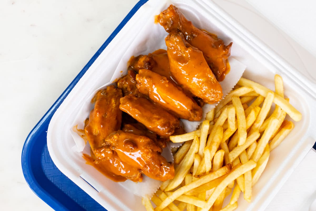 House of Wings Review Overtown Miami The Infatuation